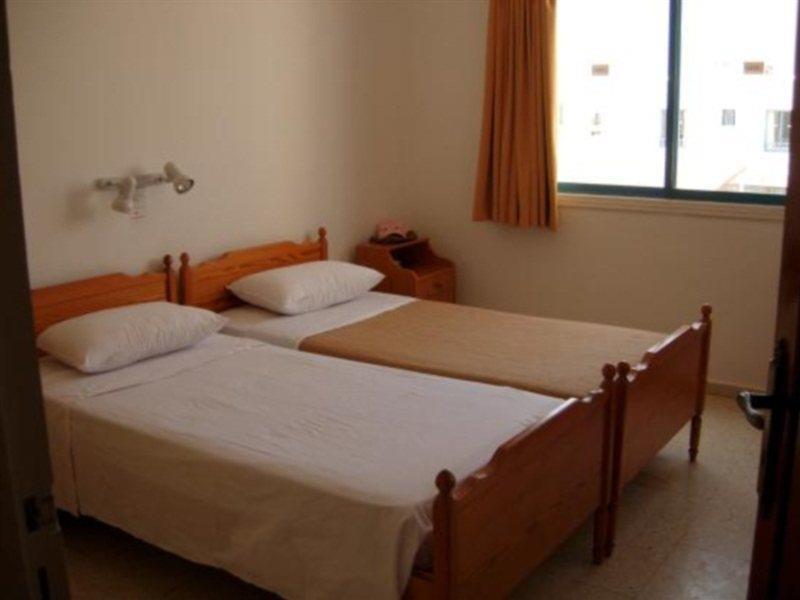 Tasmaria Aparthotel パ フォス エクステリア 写真