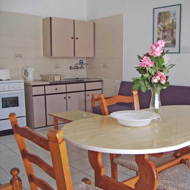 Tasmaria Aparthotel パ フォス エクステリア 写真